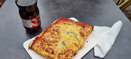 Pizza de pizza al taglio à Colmar