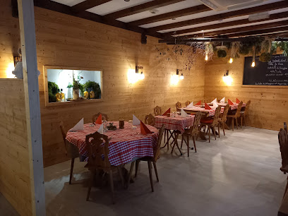 Pizza de Restaurant Le Caveau des Seigneurs à Hattstatt